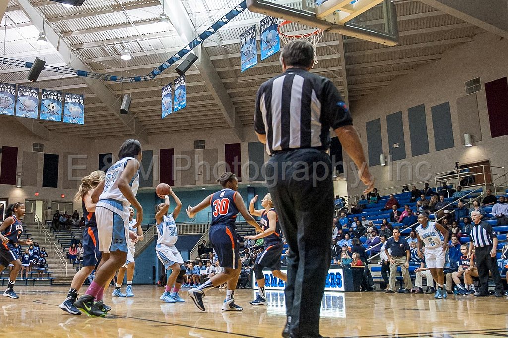 LCavs vs Chapman 12-10-13 0037.jpg